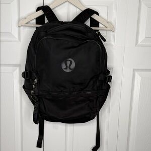 Lululemon New Crew Backpack 22L – Black | Unisex